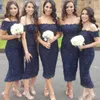 Kısa Nedime Mavi Donanma Elbiseler Kapak Kapalı Omuz Dantel Aplike Çay Uzunluğu Onur elbisesi Ülke Düğün Konuk Giyim 0418
