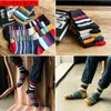Calcetines de algodón a rayas para hombre de abajo, calcetines tobilleros coloridos a la moda de varios colores, vestido de otoño e invierno para hombre