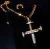 Colliers pendentifs Vente en gros - Collier Punk tendance pour homme, couleur or 18 carats, Crucifix, croix, collier de Jésus, pendentifs pour hommes, bijoux, cadeaux de noël, livraison gratuite