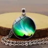 Collier aurore boréale verte, pendentif en verre, Cabochon, pour femmes, cadeau pour filles, meilleur cadeau de Festival, bijoux, nouvelle mode