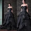 New gothic preto vestidos de casamento querida Vintage Ruffles Lace Tulle vestido de baile Sweep trem Tie up de volta vestidos de noiva personalizado