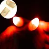 Jasne palce światła Zamknij kciuki Palce Trick Magic Light Glow LED Fingers Lame Toys 2000pcs