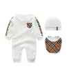 Neonati maschi Vestiti di marca per bambini Pagliaccetti per bambini + Cappello + Bavaglino Set di abbigliamento per neonati in cotone per neonati Abiti estivi per neonati