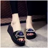 Shoes Women Sweet Beach Slippers Summer Woman Slippers Fashion Bling Rhinestone Flat Slides Women Black EVA Shoes