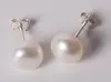 orecchini di perle piatte