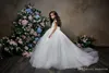 Pentelei 2019 Sparkly Flower Girl Dresses For Weddings Bow Pärledspets Appliced ​​Little Kids Baby Gowns Cheap Sweep Train Communio5916586