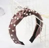 Pearl Headband Simple Knotted Hair Hoop Headdress Bow Design Hårband Boutique Hair Sticks Charming