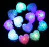 200 sztuk / partia Love Heart Ice Block Led Lighting Kolorowe Flash Kostki Lodu LED Light Luminous W Wody Nightlight Wedding Party Decor SN1051