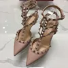 mulheres Hot Sale-desenhador saltos altos meninas sensuais sapatos pontudos sapatos de dança sapatos de casamento três sandálias Correias