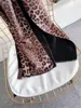 Wyprzedaż wełna szalik luksusowy Hot Designer Kobiety Szal Modne Jesień / Winter Scarves Long Leopard Drukuj Szal Dodaj markową torbę papierową