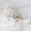 Kvinnor Dainty 18K Gold Seablue Evig Heart Shaped Sapphire Diamond Gemstone Ring