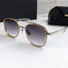 Nowe okulary przeciwsłoneczne Mężczyźni Design Metal Vintage Titanium Sunglasses Moda Styl Plac Rama UV 400 Obiektyw z Case