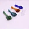 Il più nuovo colorato Pyrex Glass Bong Pipa da fumo Skull Skeleton Shape Design innovativo Handpipe Handmade Torta calda portatile di alta qualità