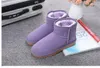 حجم كبير بيع عالية الفراء الكلاسيكية البسيطة الرجال إمرأة الشتاء أحذية الثلوج الكاحل الأحذية WGG شحن مجاني.