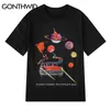 GONTHWID Freedom of Fantasy in Space Creative Print Camisetas Verano Hombres Casual Streetwear Tops Camisetas Hip Hop Hombre Algodón Camisetas CY200515