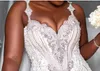 2022 Africain Plus La Taille De Luxe Sirène Robes De Mariée Avec Des Fleurs Bretelles Spaghetti Dentelle Appliques Cristal Perles Perles Formelle Robes De Mariée