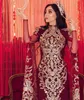 Rödskede Prom Klänningar High Neck Appliqued Beaded Long Sleeves Evening Gown Sweep Train Custom Made Muslim Formal Party Grows