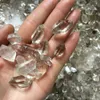 Natural Quartz Crystal Wand Decor Herkimer Diamond Double Point Mineral Prover Wicca Healing Reiki Stone Anv￤nds f￶r hemdekorationspresenter