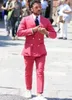 Совершенно новая роза красные мужчины свадьба смокинги с двубортными женихами смокинги отличные мужчины Blazer 2 шт костюм выпускной / ужин куртка (куртка + брюки + галстук) 6
