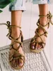 Sandales à vente chaude 2019 Chaussures de mode Femme Sandales plates Sandales à corde de chanvre Lacet Up Sandales Chaussures de plage non glissantes Femme grande taille 433939095