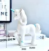 Simulación de animales, bonita estatua de unicornio, artesanía de resina de dibujos animados, decoración de ventana, regalo, estilo europeo puramente Manual L2793