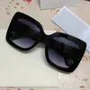 Brand designer Sunglasses Women Shiny Crystal Design Square Fashion Big Frame Sunglasses Lady Sun Glasses UV400 Lens with Retail case