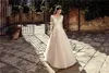 버튼의 저렴한 샴페인 A 라인 웨딩 드레스 긴 소매 레이스 아플리케 특종 목 스윕 기차 아랍어 간단한 웨딩 신부 드레스