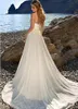 2020 charmig chiffong stropplösa brudklänningar Aline golvlängd Ruched Bodice Wedding Dresses With Beadings Beach Wedding Gown5930200