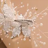 Silber Hochzeit Haar Kamm Brauthaarclip Strass Haarzubehör Kopfpublikum mit Perlenperlen Seitenkamm für Bräute und Brautjunguren
