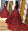Świecący Arabski Dubaj Cekiny Czerwone Quinceanera Suknie 2019 V Neck Court Train Bez Rękawów Długa Prom Suknie Celebrity Suknie Formalne Dresses Custom