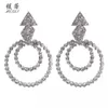 Großhandel-Diamanten runde baumelnde Ohrringe für Frauen, westlicher heißer Verkauf, Kronleuchter-Charme-Ohrringe, westlicher heißer Verkauf, Luxus-Kristall-Geschenk für Mädchen