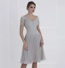 Newest Light Gray Lace Mother of the Bride Dresses Appliques Short Sleeve Evening Gowns Knee Length Mother's Dresses