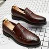 Mężczyźni Mężczyzna Sukienka Mężczyzna Formalne Mokasyny Slip On Buty Męskie PU Skórzany Biznes Jazdy Zapatos De Hombres Personalizar Zapatos M0240