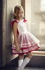 2020 Krótka dziewczyna Sukienki Square Appliqued Koronki Bez Rękawów Dziewczyna Pageant Suknia Custom Made Chrotening Dress