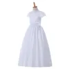 2020 Ny vit Elfenben Satin Ankomst Flower Girl Dress First Communion Klänningar för Flickor Kortärmad Bälte med Blommor Skräddarsy