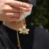 Nieuwe gepersonaliseerde witte gouden bling kubieke zirkonia vliegende bij iced out diamant hanger ketting hiphop liefhebbers sieraden cadeau voor mannen vrouwen