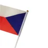 Tjeckiska flaggan 21x14 cm Polyester Hand vinkande flaggor Tjeckiska land banner med plast flaggor