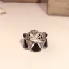 Ny mönster skarv svart onyx ring klassiska modeparty smycken för kvinnor rosguld bröllop lyxiga triangel skal ringar 255q