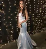 Hellhimmelblaue Meerjungfrau-Abendkleider, herzförmiger Satin, rückenfrei, Falten, bodenlang, günstiges, einfaches formelles Kleid, Partykleider für besondere Anlässe