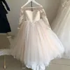 Einfache Blumenmädchenkleider für die Hochzeit mit Schleife, A-Linie, Schnürkorsett, Festzugskleider für Kleinkinder für Teenager und Kinder, formelles Kleid262q