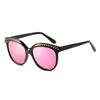 Top Selling Women's Sunglasses Dames Merk Designer Dames Cat Eye Sunglasses Frame met parels en studs Flowing Hoge kwaliteit glazen