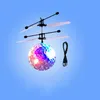 30st Flying Bright Sphere RC Barnflygplan Fjärrkontroll Toys Flying Ball Anti-Stress Drone Helikopter Infraröd Induktion