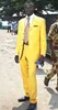 Klasik Stil Üç Düğmeler Sarı Damat Smokin Tepe Yaka Erkekler Takım Elbise Düğün / Balo / Akşam Yemeği En Iyi Adam Blazer (Ceket + Pantolon + Kravat) W274