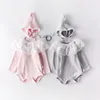 Baby-Kinderkleidungs-Spielanzug-bequemer weicher Baumwollspitze-runder Kragen-Normallack-Spielanzug + Hut-Frühlings-Fall-Spielanzugkleidung