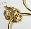 Europeisk och amerikansk Earlset New Gold Plated Lion-Head Stor-Circle Örhängen Mingyuan Street Fashion Airded Earrings Fashion Alloy Tas