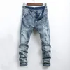 2019 Nya Mens Jeans Vår och sommartid Slim Fit Elastic Waistline Hole Fashionable Style Jeans