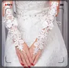 Fashion-2017 Mehr Stil, schicke Spitzen-Ellenbogen-Hochzeitshandschuhe mit Perlen, elegante, fingerlose Hochzeitsaccessoires