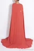 Faktiska bilder Modest Coral Long Aftonklänning En Linje Chiffon V Neck Prom Kappor med Cape Sweep Train Formell Dress Evening Wear Vestidos