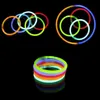 100 pezzi Glowstick Neon Party Braccialetti fluorescenti Collana Glow in the Dark Neon Sticks Forniture per feste di Natale8213840