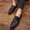 CIMIM Brand Mens formal shoes leather luxury men pointed toe dress shoes party wedding for male Big size loafers men1